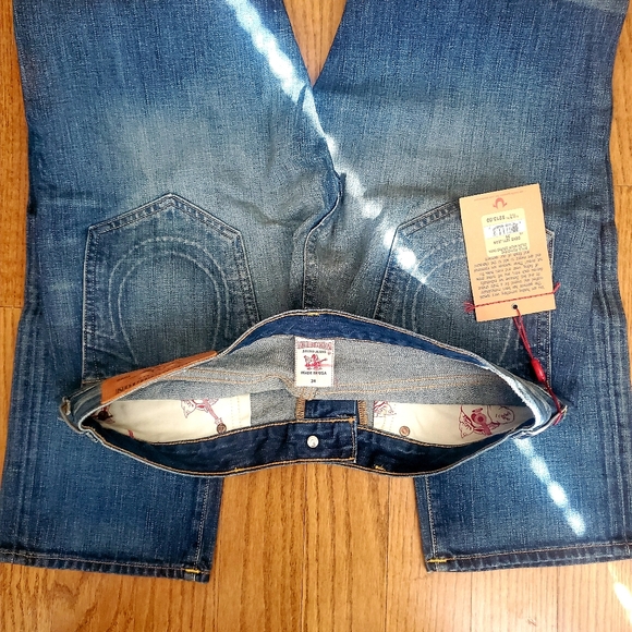 True Religion Geno 1971 Jean 31x32 - Picture 2 of 3